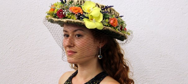 Sombreros florales, nuevos territorios para el florista